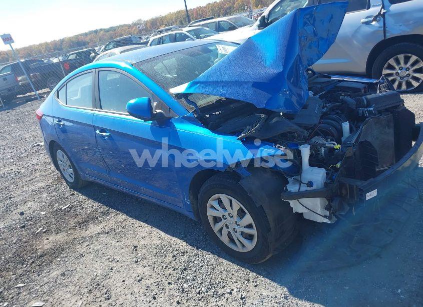 2018 Hyundai Elantra SE (VIN 5NPD74LF5JH227872) main photo