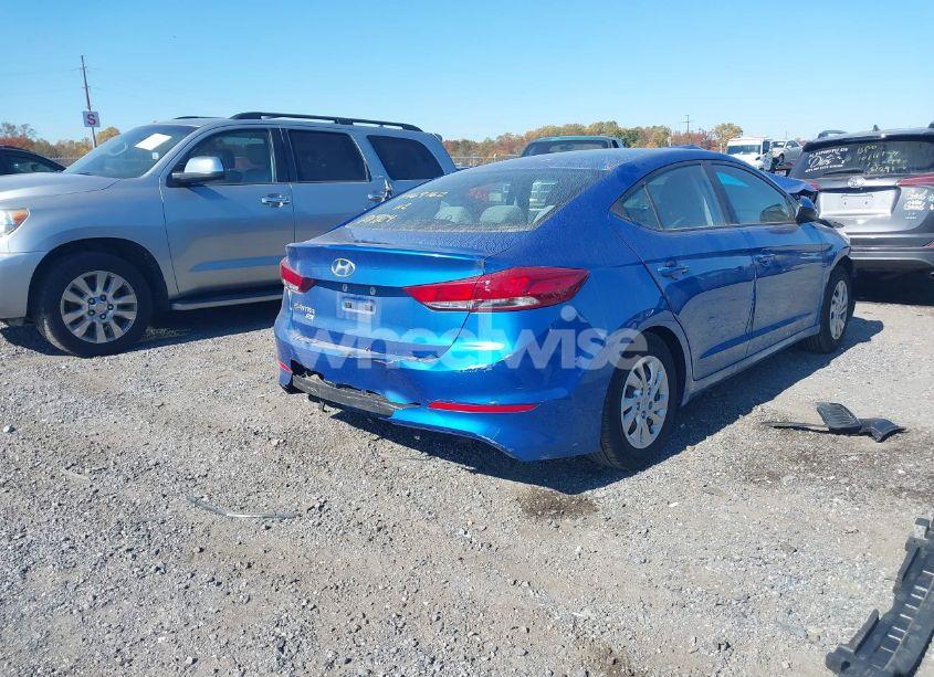 Photo 4 of 2018 Hyundai Elantra SE (VIN 5NPD74LF5JH227872)