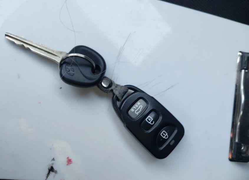 Photo 11 of 2018 Hyundai Elantra SE (VIN 5NPD74LF5JH241478)