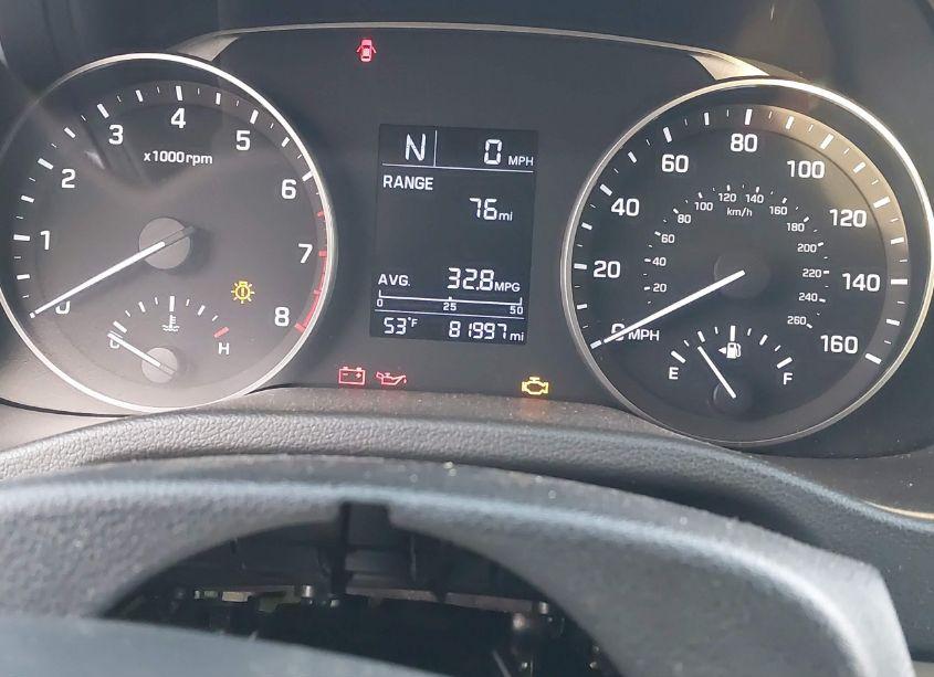 Photo 7 of 2018 Hyundai Elantra SE (VIN 5NPD74LF5JH241478)