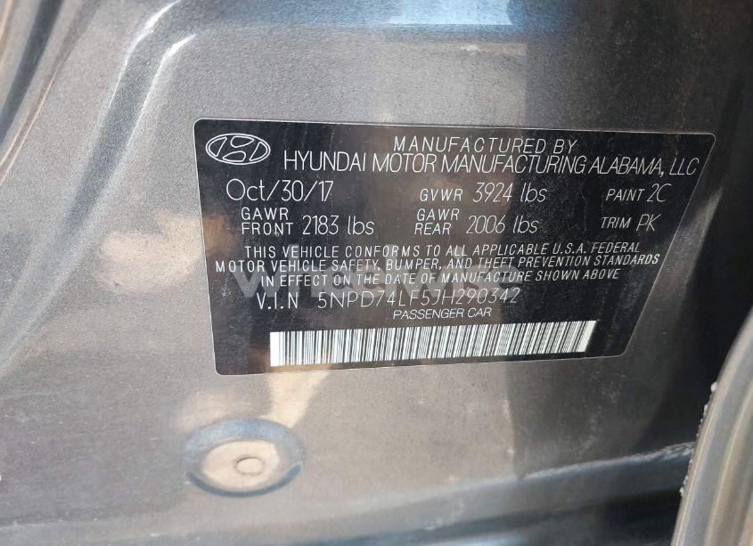 Photo 9 of 2018 Hyundai Elantra SE (VIN 5NPD74LF5JH290342)