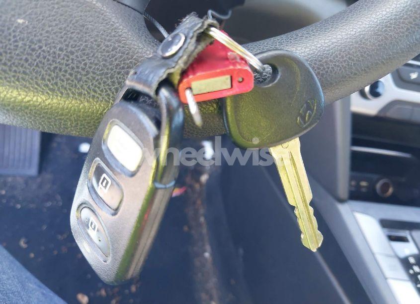 Photo 11 of 2018 Hyundai Elantra SE (VIN 5NPD74LF5JH321864)