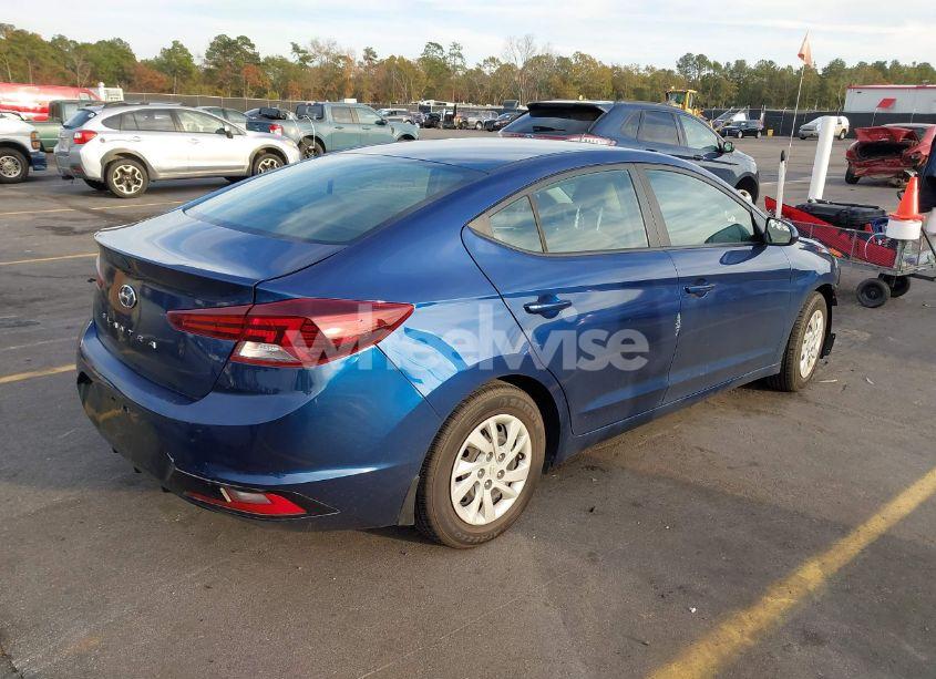 Photo 4 of 2019 Hyundai Elantra SE (VIN 5NPD74LF5KH410173)