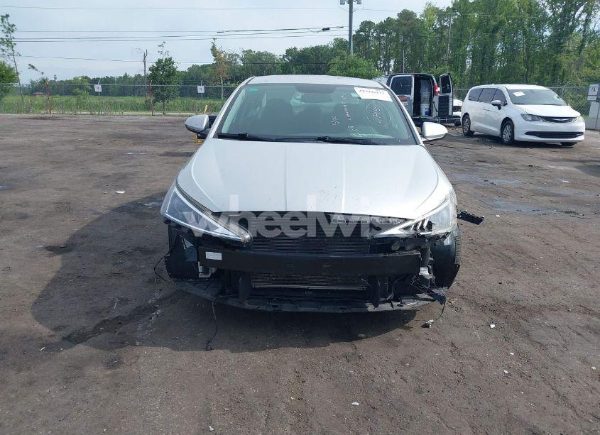 Photo 12 of 2019 Hyundai Elantra SE (VIN 5NPD74LF5KH474553)