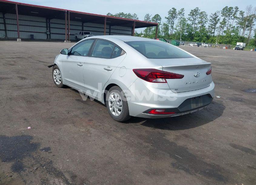 Photo 3 of 2019 Hyundai Elantra SE (VIN 5NPD74LF5KH474553)