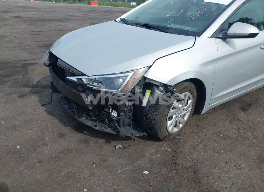 Photo 6 of 2019 Hyundai Elantra SE (VIN 5NPD74LF5KH474553)