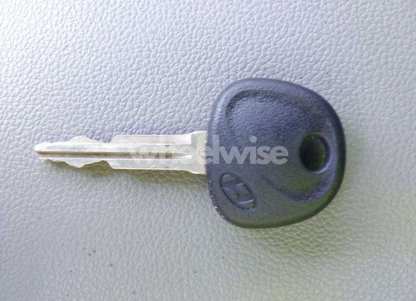 Photo 11 of 2019 Hyundai Elantra SE (VIN 5NPD74LF5KH494771)