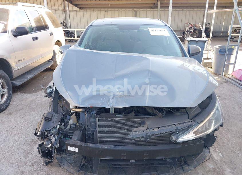 Photo 12 of 2019 Hyundai Elantra SE (VIN 5NPD74LF5KH494771)