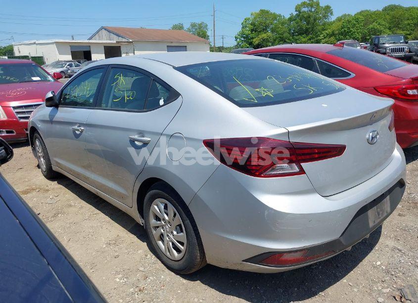 Photo 3 of 2020 Hyundai Elantra SE (VIN 5NPD74LF5LH529455)
