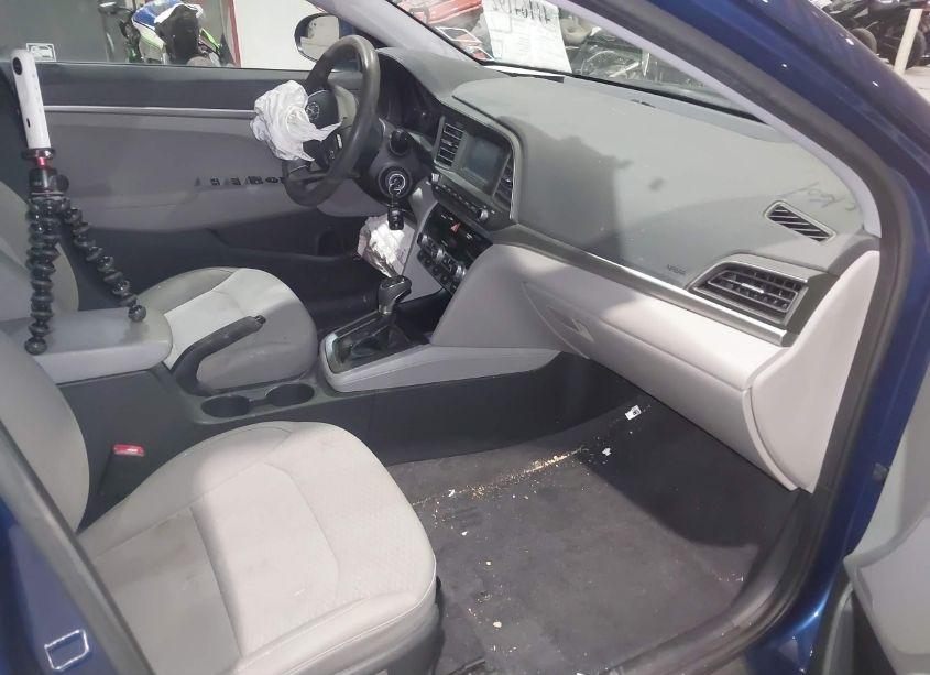 Photo 5 of 2020 Hyundai Elantra SE (VIN 5NPD74LF5LH540309)