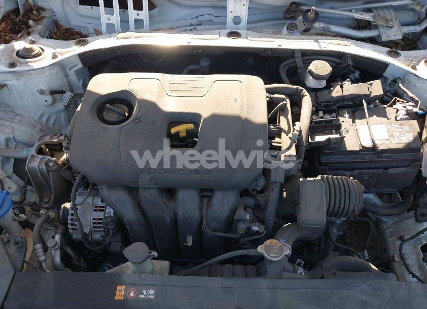 Photo 10 of 2020 Hyundai Elantra SE (VIN 5NPD74LF5LH547812)