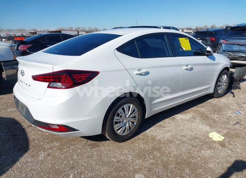 Photo 4 of 2020 Hyundai Elantra SE (VIN 5NPD74LF5LH547812)