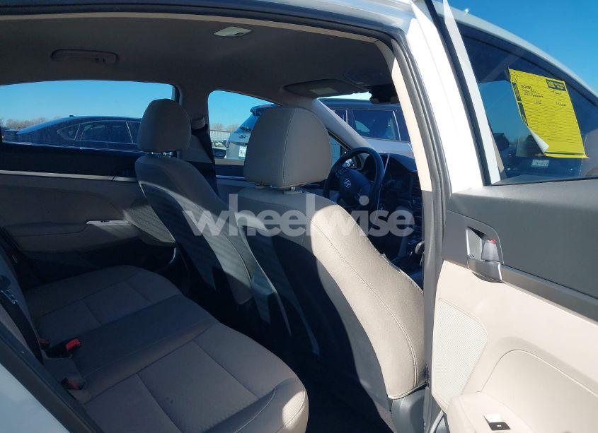 Photo 8 of 2020 Hyundai Elantra SE (VIN 5NPD74LF5LH547812)