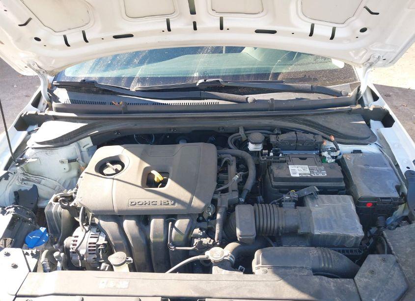 Photo 10 of 2020 Hyundai Elantra SE (VIN 5NPD74LF5LH584925)