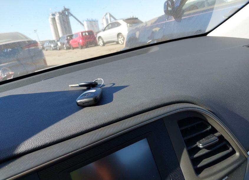 Photo 11 of 2020 Hyundai Elantra SE (VIN 5NPD74LF5LH616532)