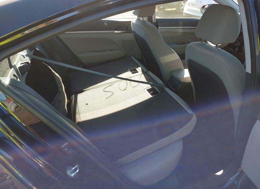 Photo 8 of 2020 Hyundai Elantra SE (VIN 5NPD74LF5LH616532)
