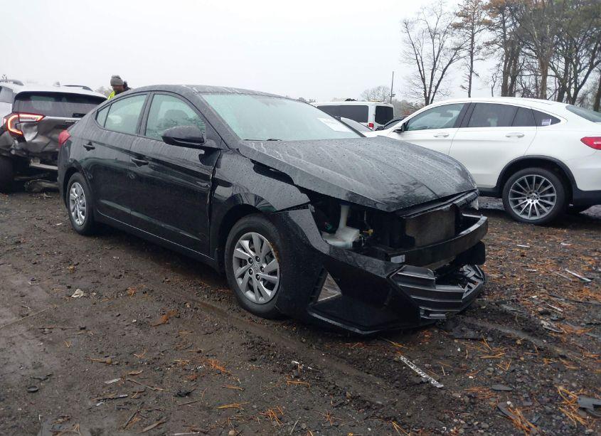 2020 Hyundai Elantra SE (VIN 5NPD74LF5LH616630) main photo