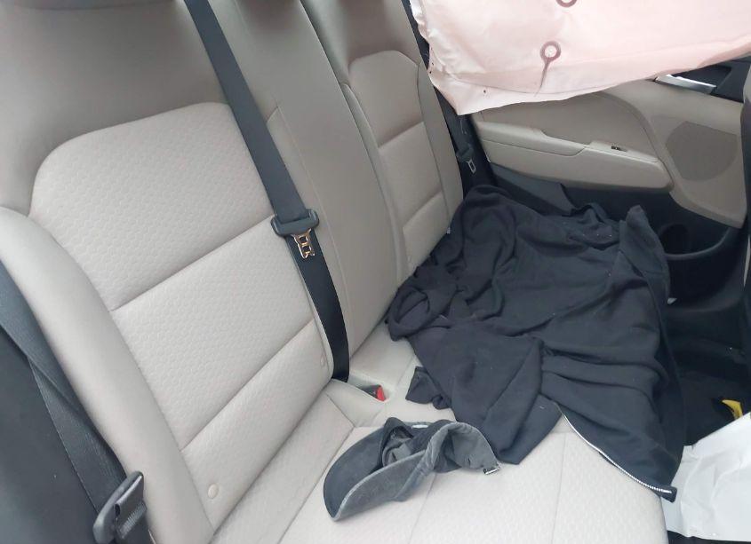 Photo 8 of 2020 Hyundai Elantra SE (VIN 5NPD74LF5LH616630)
