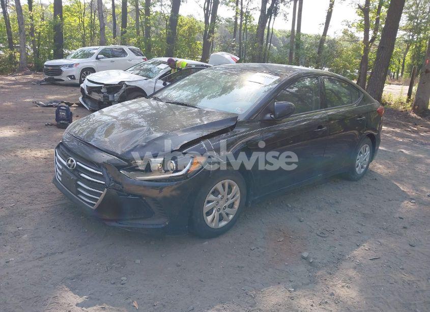 Photo 2 of 2017 Hyundai Elantra SE (VIN 5NPD74LF6HH050596)