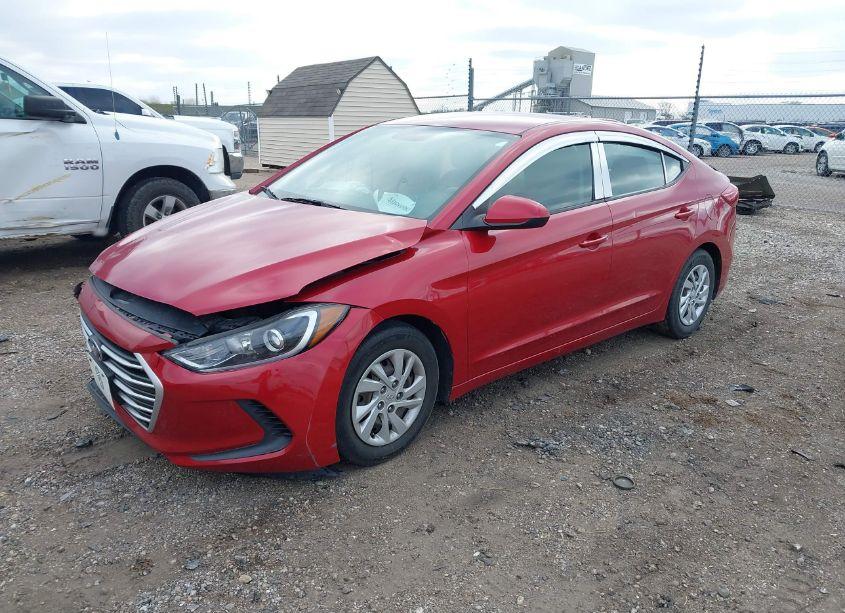 Photo 2 of 2017 Hyundai Elantra SE (VIN 5NPD74LF6HH077068)