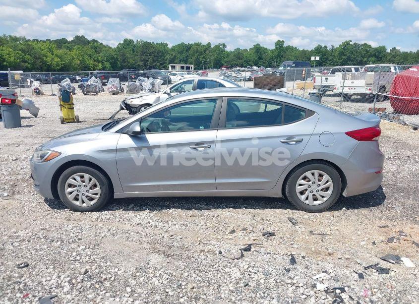 Photo 14 of 2017 Hyundai Elantra SE (VIN 5NPD74LF6HH083369)