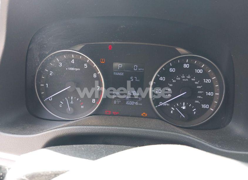 Photo 7 of 2017 Hyundai Elantra SE (VIN 5NPD74LF6HH083369)