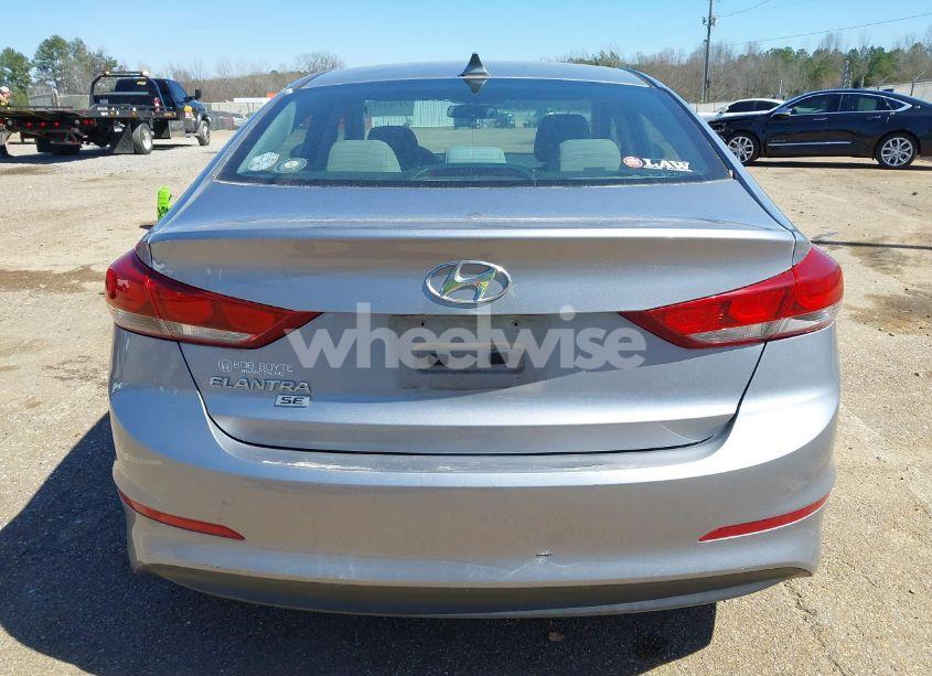 Photo 16 of 2017 Hyundai Elantra SE (VIN 5NPD74LF6HH102146)
