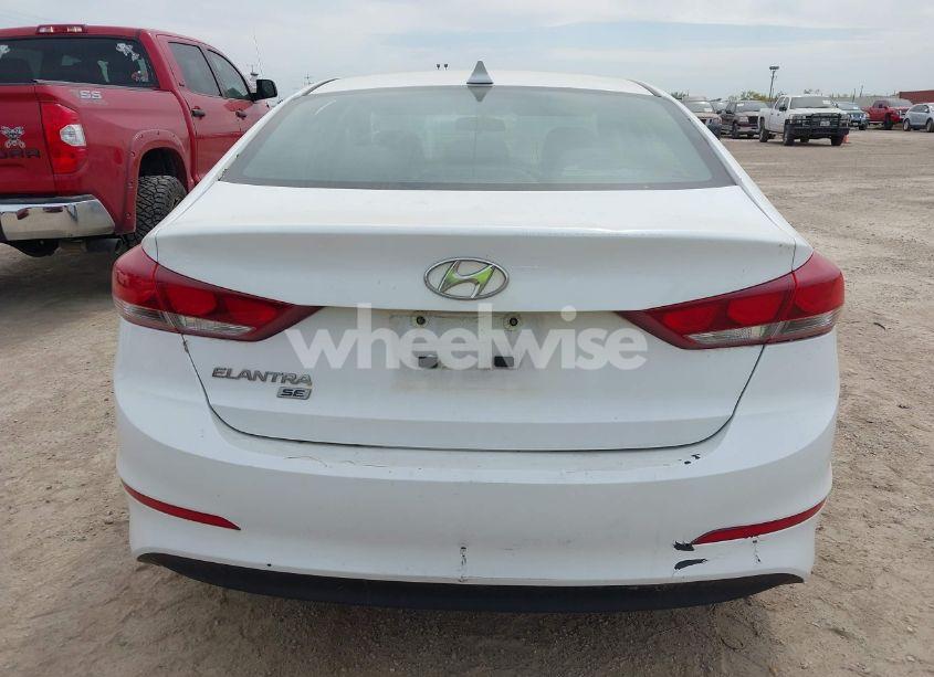 Photo 16 of 2017 Hyundai Elantra SE (VIN 5NPD74LF6HH149354)