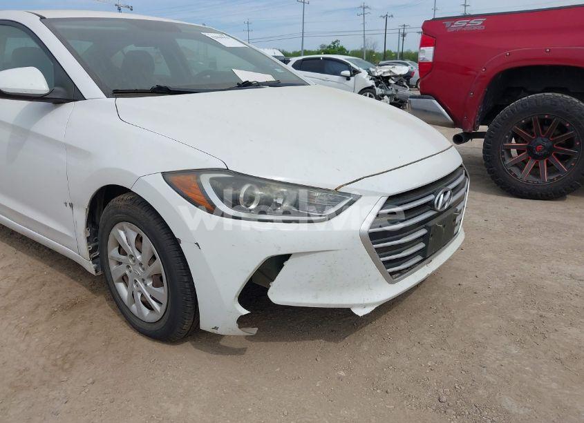 Photo 6 of 2017 Hyundai Elantra SE (VIN 5NPD74LF6HH149354)