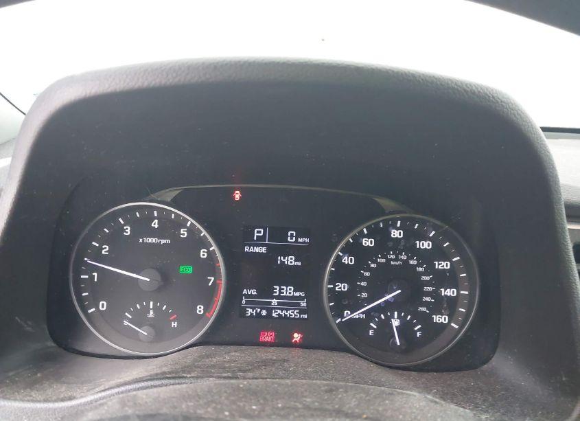 Photo 7 of 2017 Hyundai Elantra SE (VIN 5NPD74LF6HH164355)