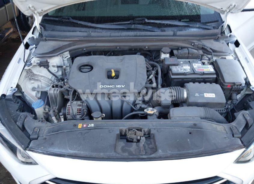 Photo 10 of 2017 Hyundai Elantra SE (VIN 5NPD74LF6HH181155)