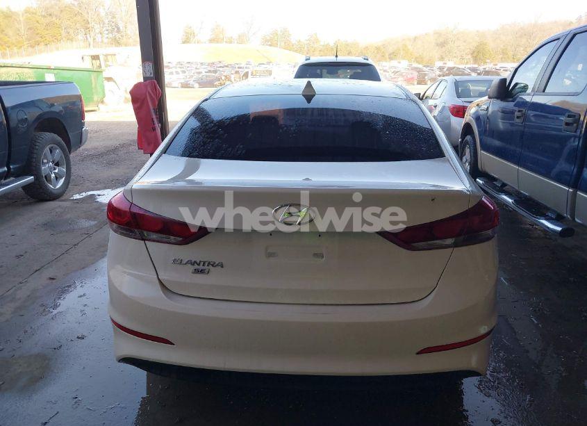 Photo 16 of 2017 Hyundai Elantra SE (VIN 5NPD74LF6HH181155)