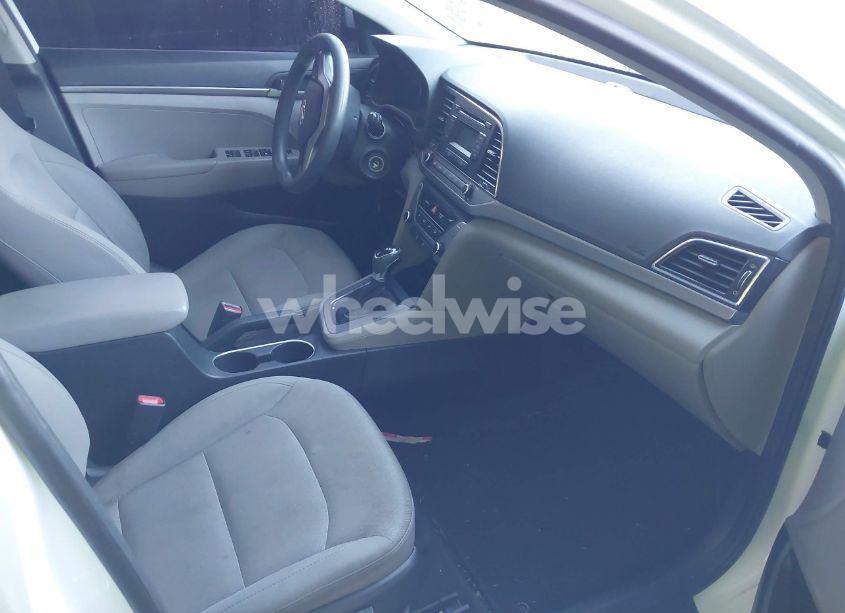 Photo 5 of 2017 Hyundai Elantra SE (VIN 5NPD74LF6HH181155)