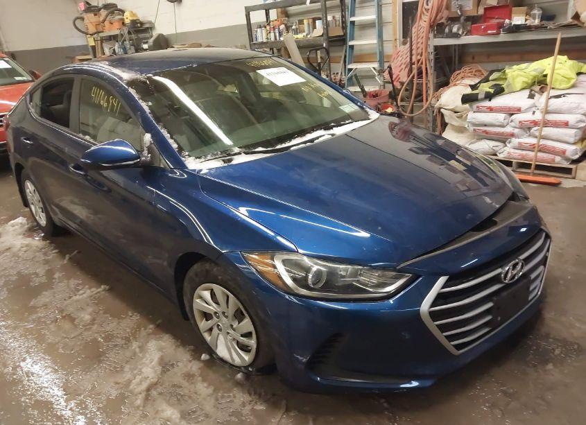2017 Hyundai Elantra SE (VIN 5NPD74LF6HH193709) main photo