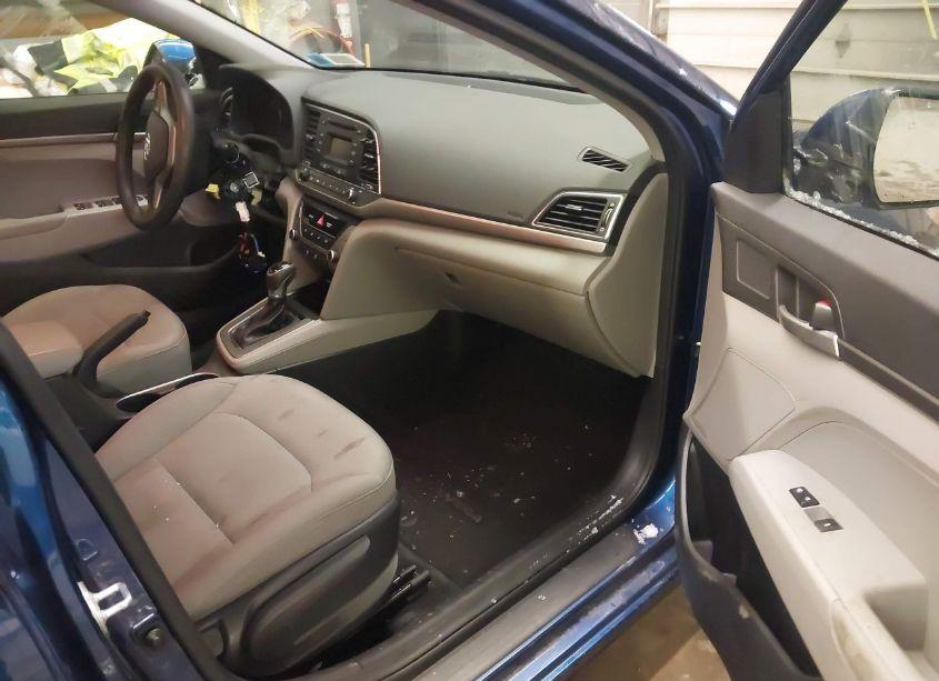 Photo 5 of 2017 Hyundai Elantra SE (VIN 5NPD74LF6HH193709)