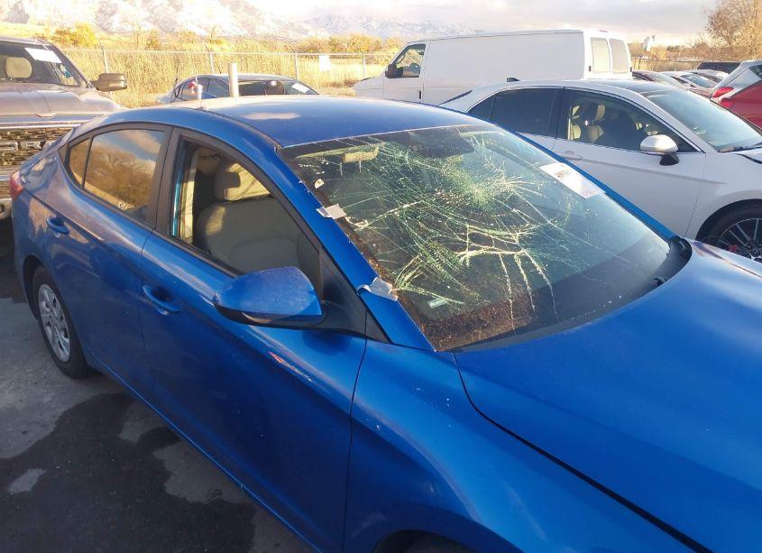 Photo 12 of 2017 Hyundai Elantra SE (VIN 5NPD74LF6HH205194)