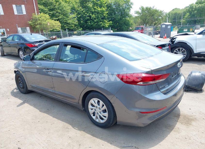 Photo 14 of 2018 Hyundai Elantra SE (VIN 5NPD74LF6JH254272)