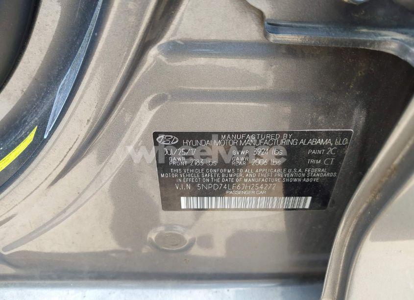 Photo 9 of 2018 Hyundai Elantra SE (VIN 5NPD74LF6JH254272)