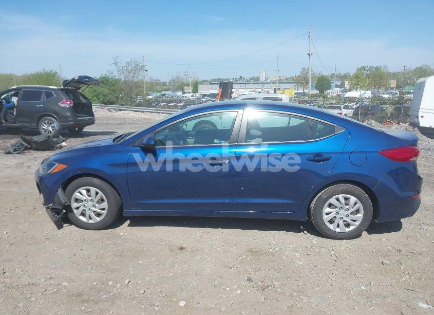 Photo 13 of 2018 Hyundai Elantra SE (VIN 5NPD74LF6JH287837)
