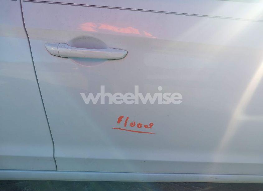 Photo 6 of 2018 Hyundai Elantra SE (VIN 5NPD74LF6JH314602)