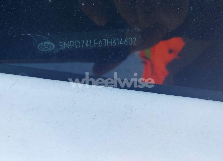 Photo 9 of 2018 Hyundai Elantra SE (VIN 5NPD74LF6JH314602)