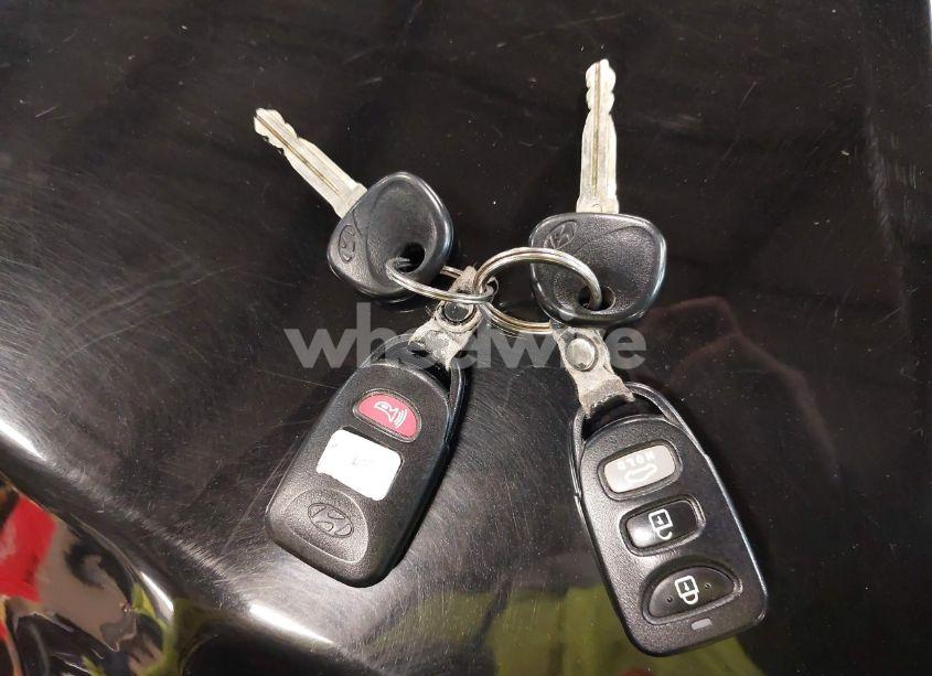 Photo 11 of 2018 Hyundai Elantra SE (VIN 5NPD74LF6JH353447)