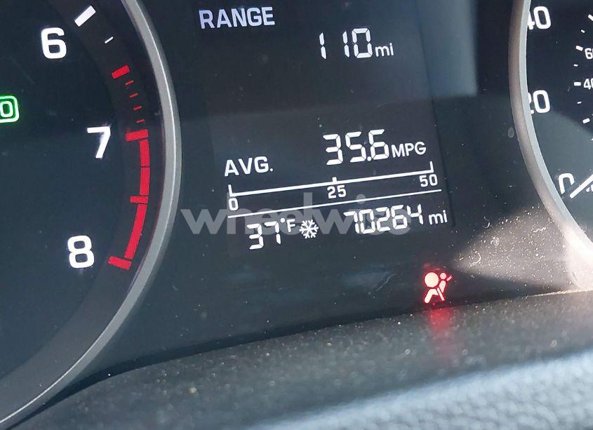 Photo 15 of 2018 Hyundai Elantra SE (VIN 5NPD74LF6JH398422)