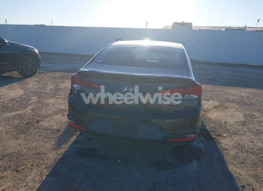 Photo 16 of 2019 Hyundai Elantra SE (VIN 5NPD74LF6KH418766)