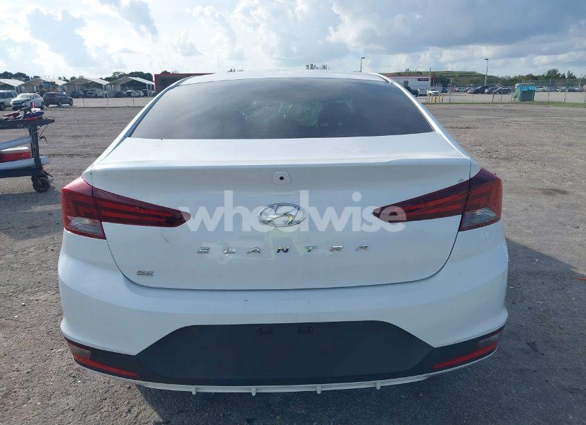 Photo 16 of 2019 Hyundai Elantra SE (VIN 5NPD74LF6KH429914)