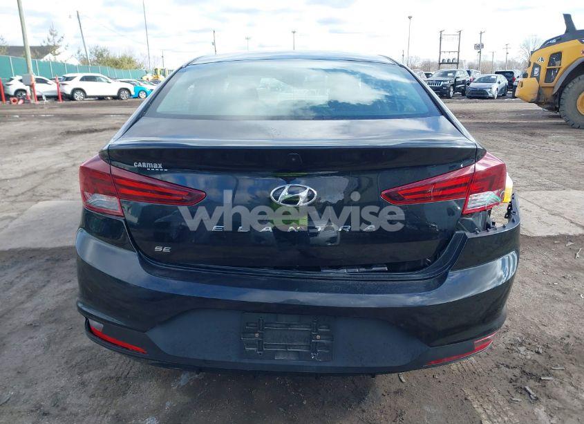 Photo 16 of 2019 Hyundai Elantra SE (VIN 5NPD74LF6KH453212)