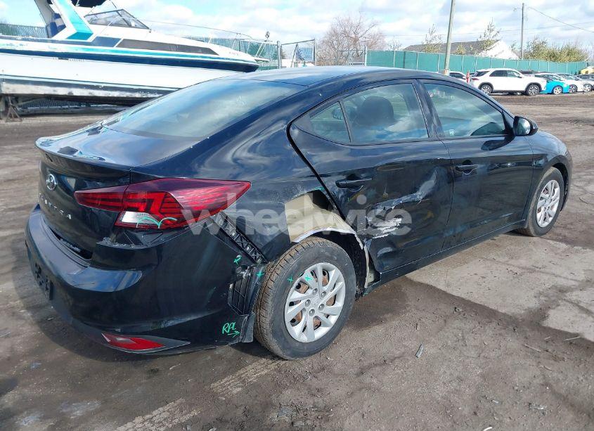 Photo 4 of 2019 Hyundai Elantra SE (VIN 5NPD74LF6KH453212)