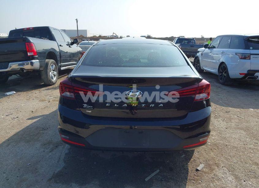 Photo 17 of 2019 Hyundai Elantra SE (VIN 5NPD74LF6KH454327)