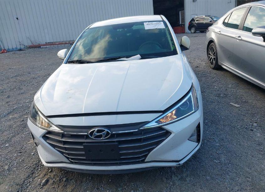 Photo 12 of 2019 Hyundai Elantra SE (VIN 5NPD74LF6KH468499)
