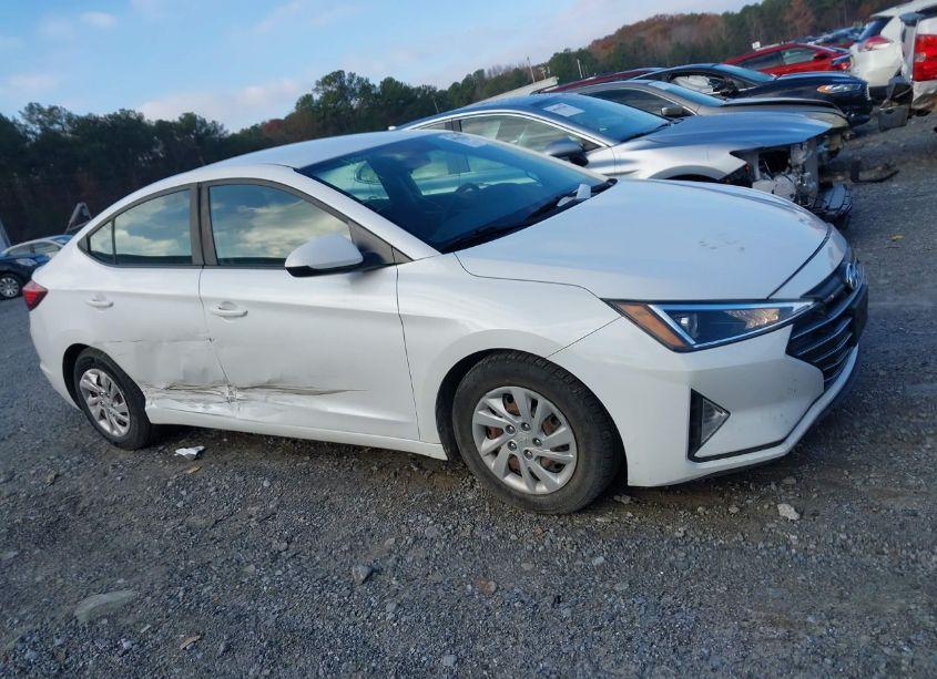 Photo 13 of 2019 Hyundai Elantra SE (VIN 5NPD74LF6KH468499)